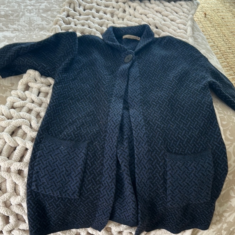 Blue Cardigan Sweater with Elegant Design